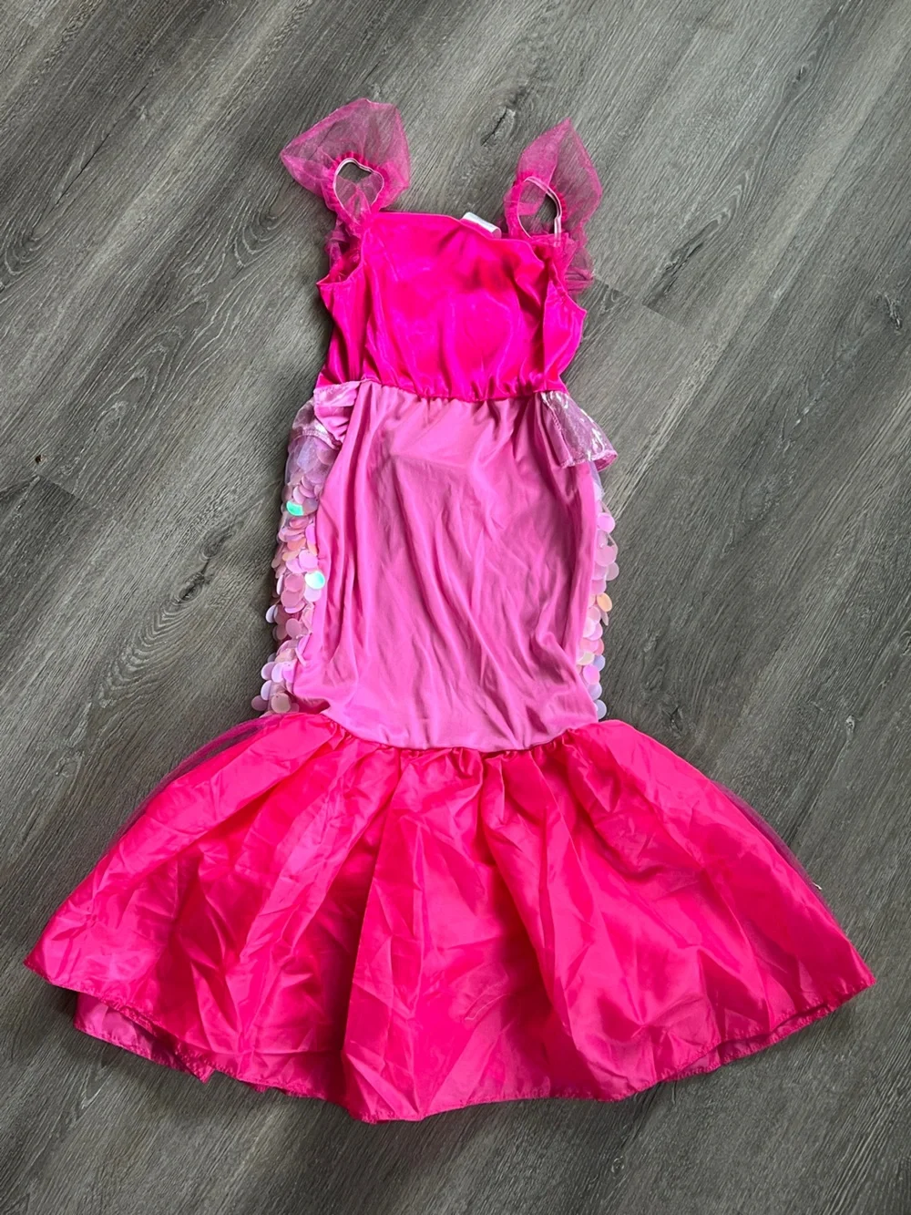 NEW Hyde & EEK! Girls Mermaid Halloween Costume Pink Shimmery Scales Medium (8)